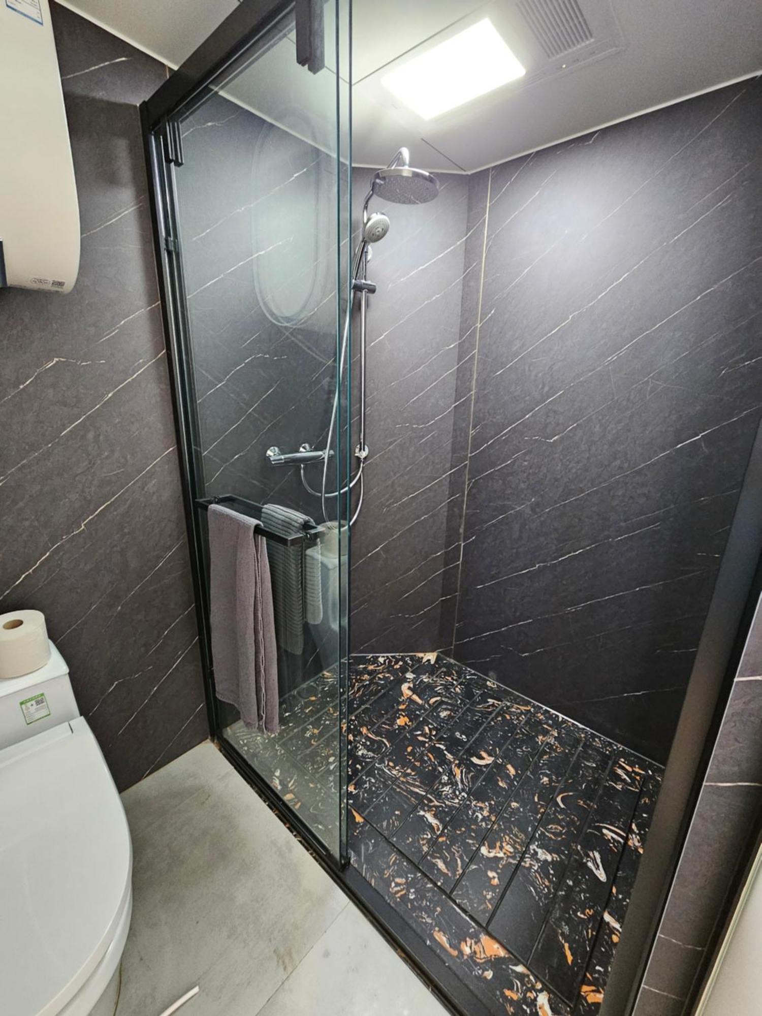 Forest Capsule Uddevalla Ngoại thất bức ảnh